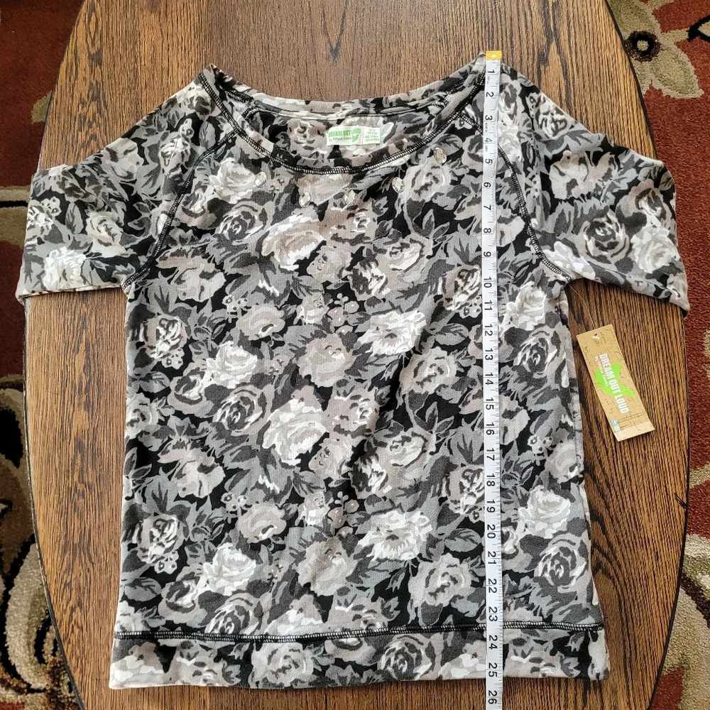 Dream Out Loud Floral Scoop Neck Sweatshirt Top with Gems Size Junior XL NEW - Picture 7 of 9
